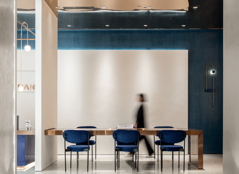 轻奢风格室内家装案例效果图-餐厅 轻奢风格室内家装案例效果图-餐厅